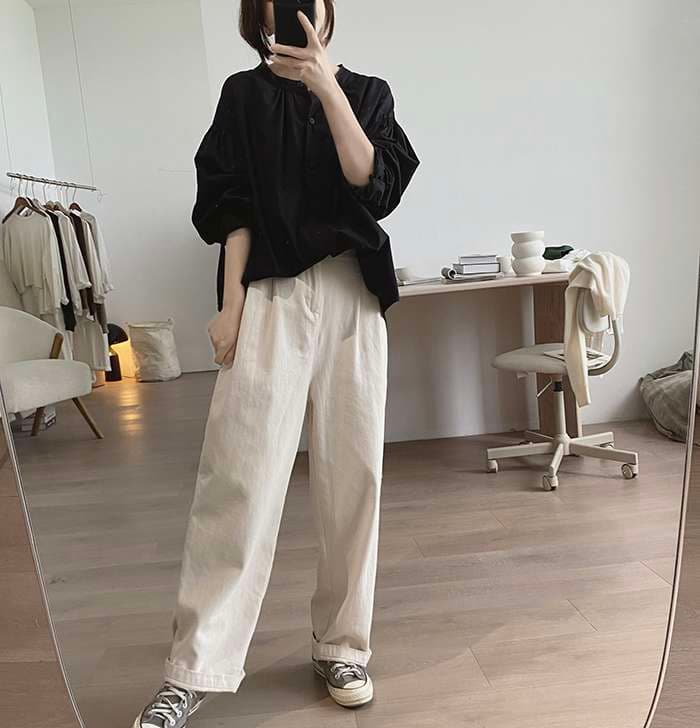 50代ファッション リラックスシルエットギャザーブラウス