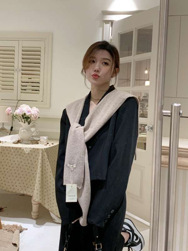 50代ファッション ゆったりウォーミーベスト