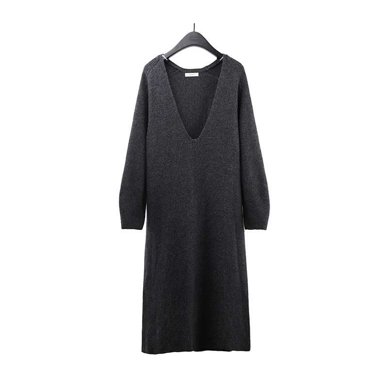 50代ファッション 上品ニットワンピース