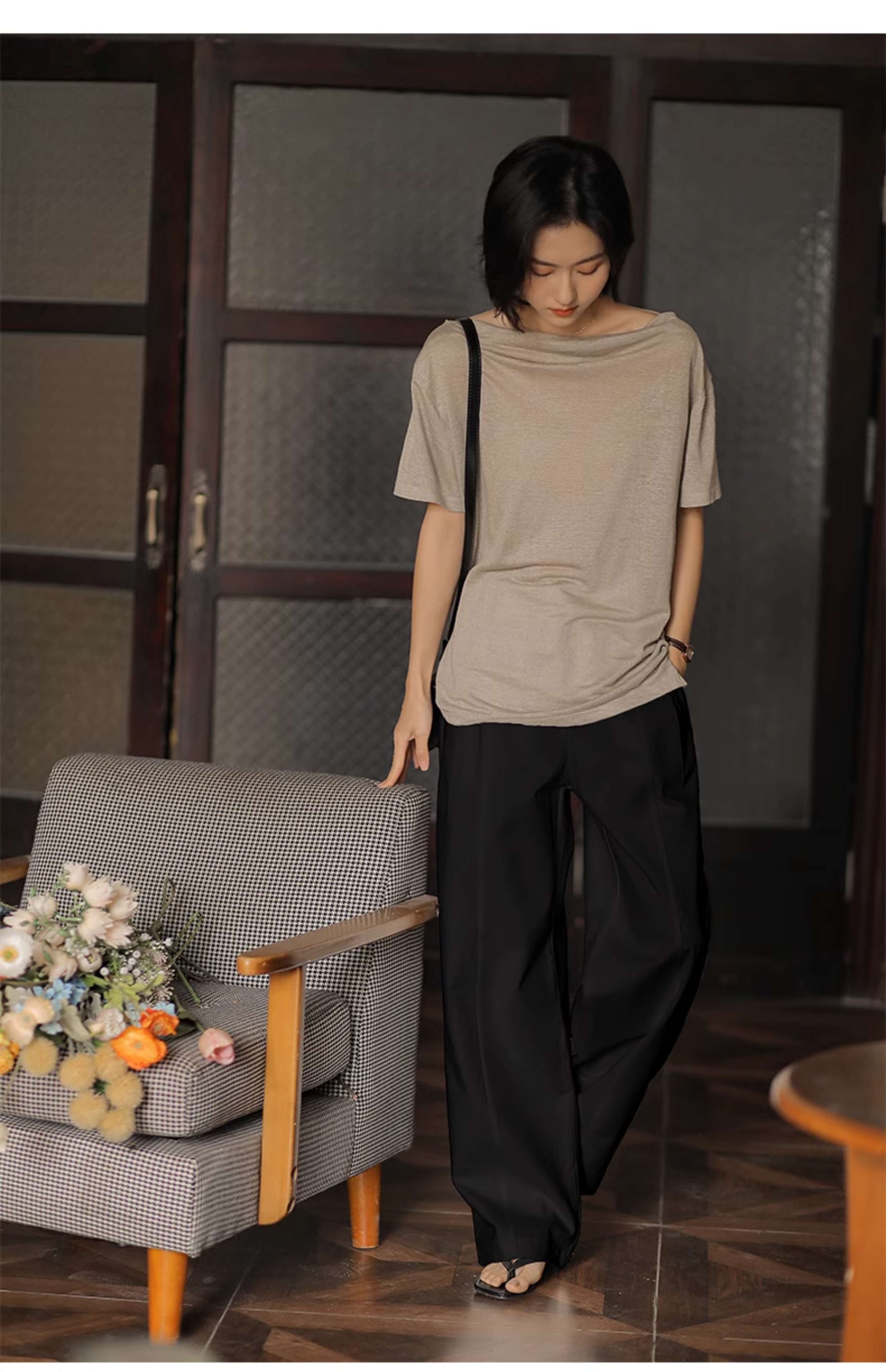 50代ファッション 上品リラックスワイドパンツ