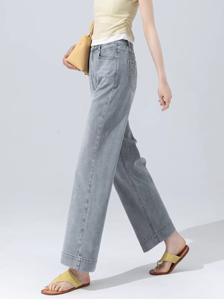50代ファッション 大人のゆとりストレートデニム