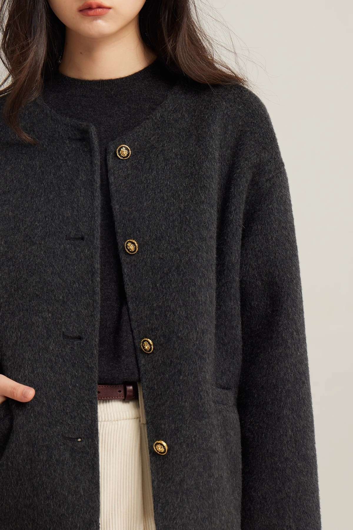 50代ファッションアウター クラシック短丈ウールジャケット