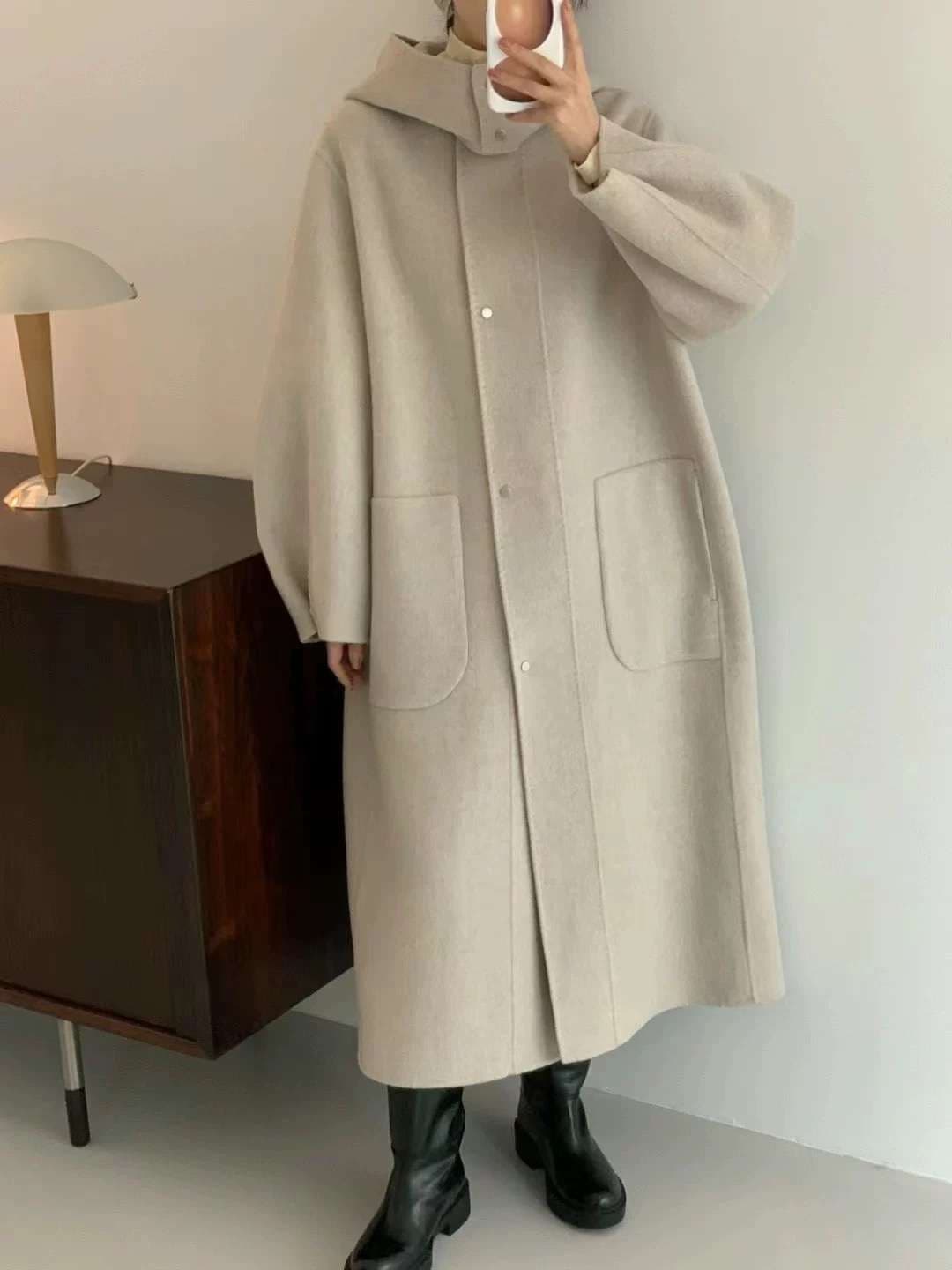 50代ファッション 大人の上質ロングコート