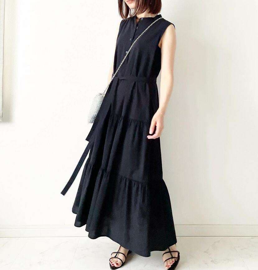 50代ファッション 大人の上品さ漂う マキシティアードワンピース