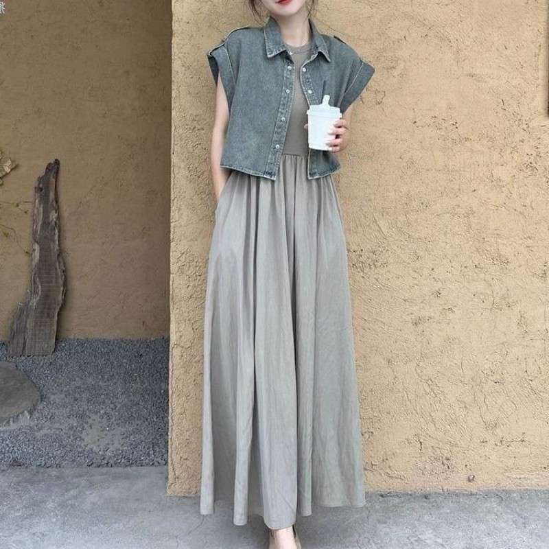 50代ファッション 夏のゆったりマキシワンピース