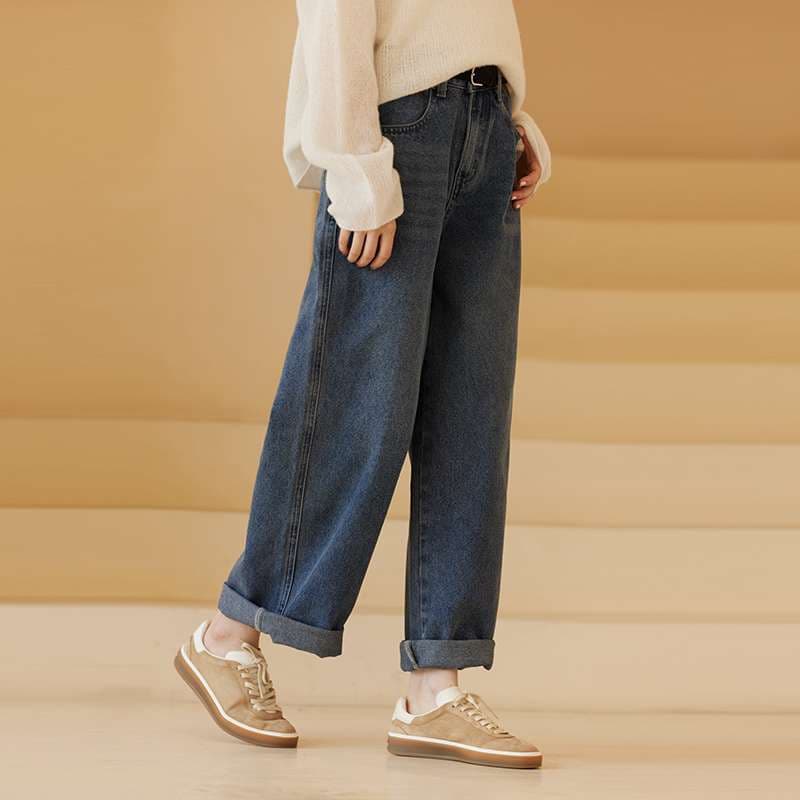 50代ファッション 大人のゆったりデニムパンツ