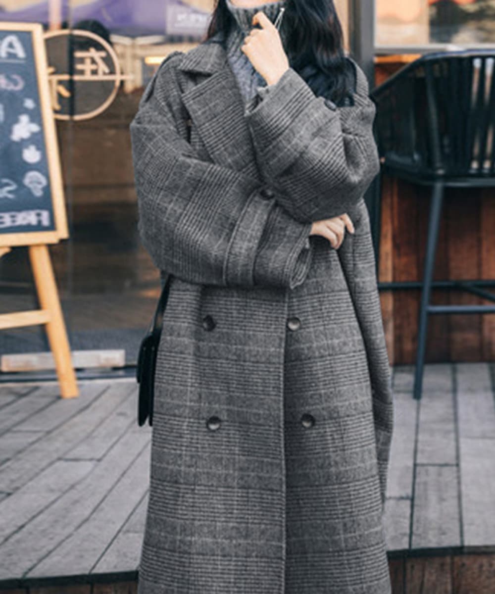 50代ファッション 中綿入りグレンチェックロングコート