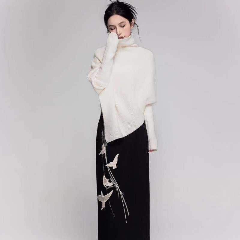 50代ファッション 重ね着風タートルネックニット