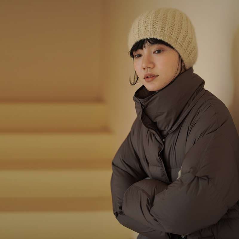 50代ファッション 上品な中綿コート