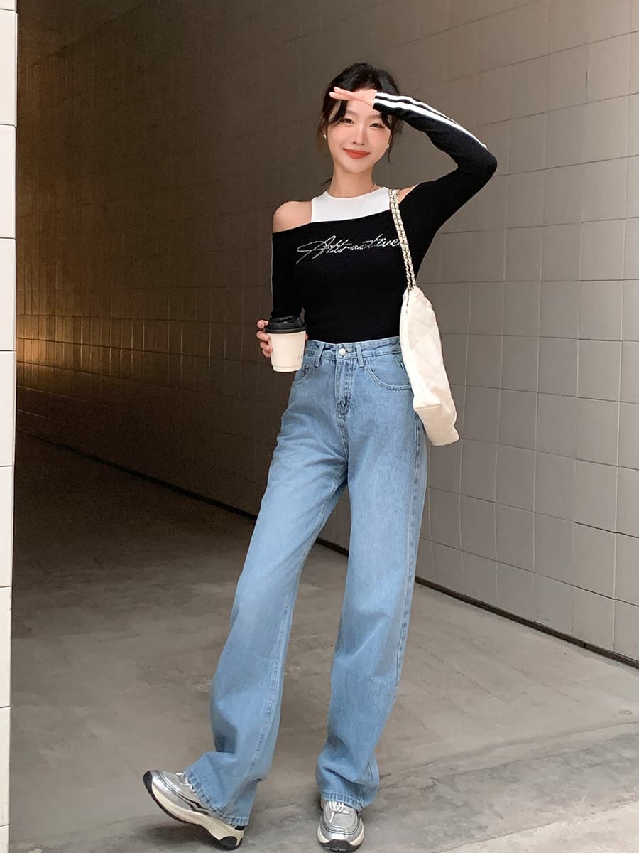 50代ファッション ゆったり優雅ストレートデニム