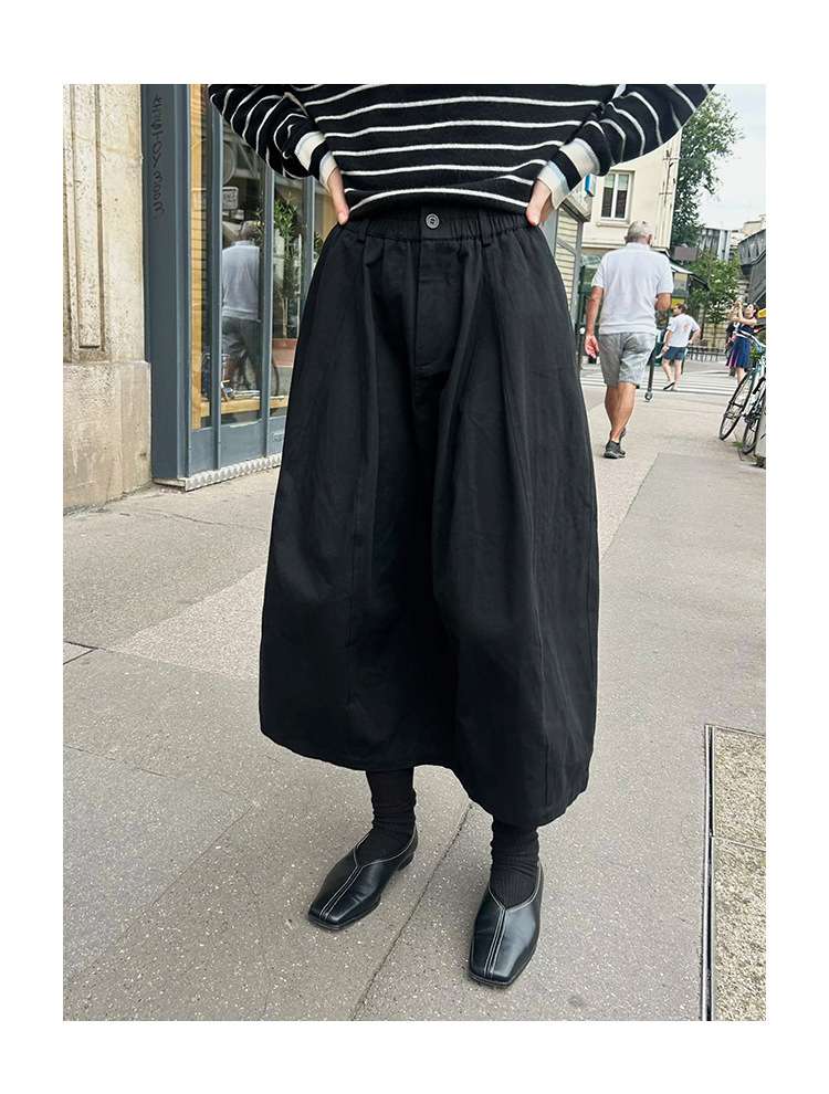 50代ファッション ゆったりロングスカート