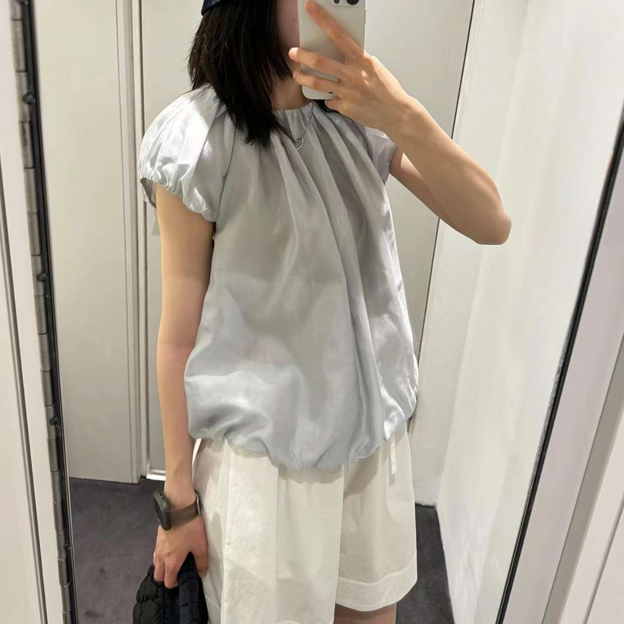 50代ファッション フレンチスリーブブラウス