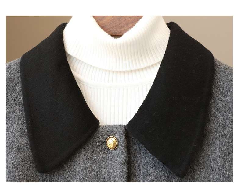 50代ファッション  エレガントな襟付きロングコート