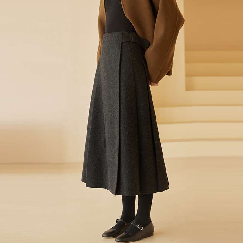 50代ファッション ウール混プリーツロングスカート